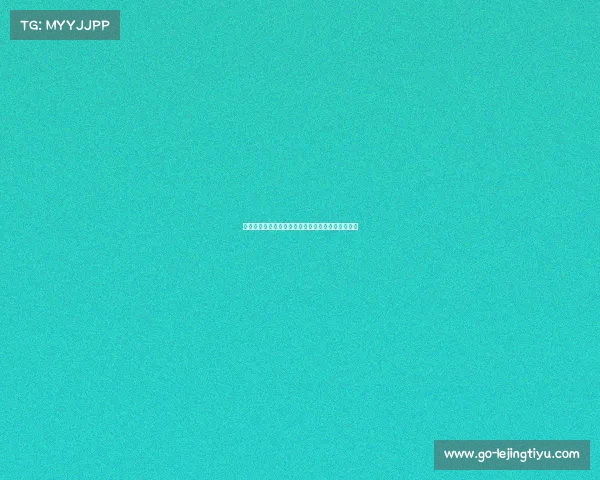 怀特超远三分秒杀比赛，绿军美女球迷激情起立欢庆